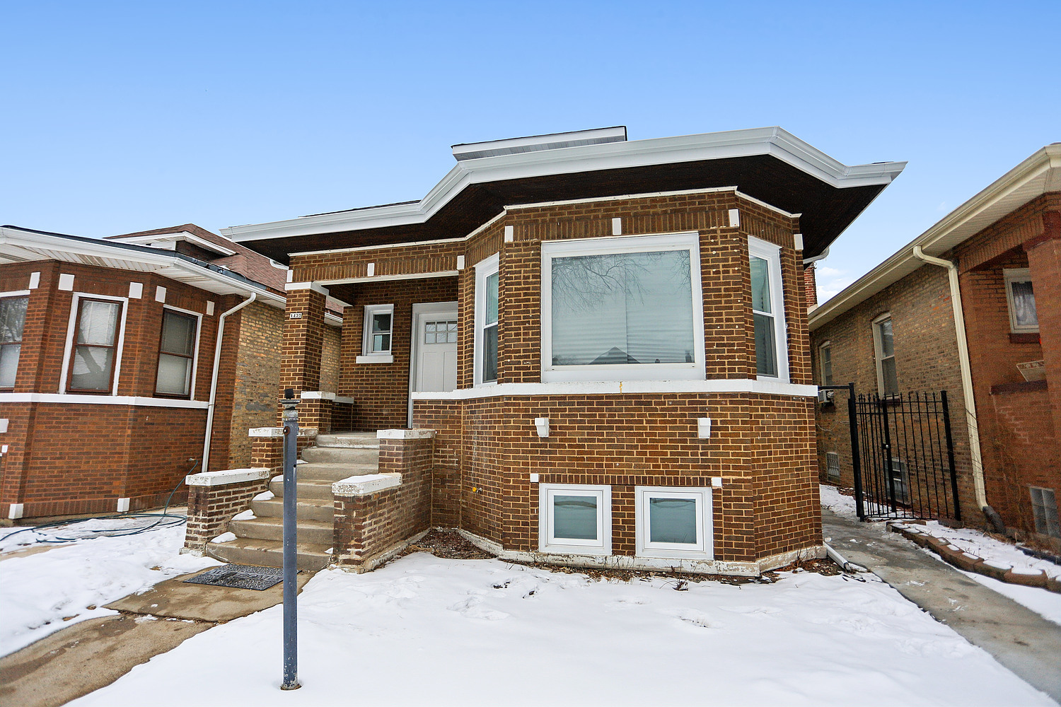 1435 N mason Avenue, Chicago, IL 60651