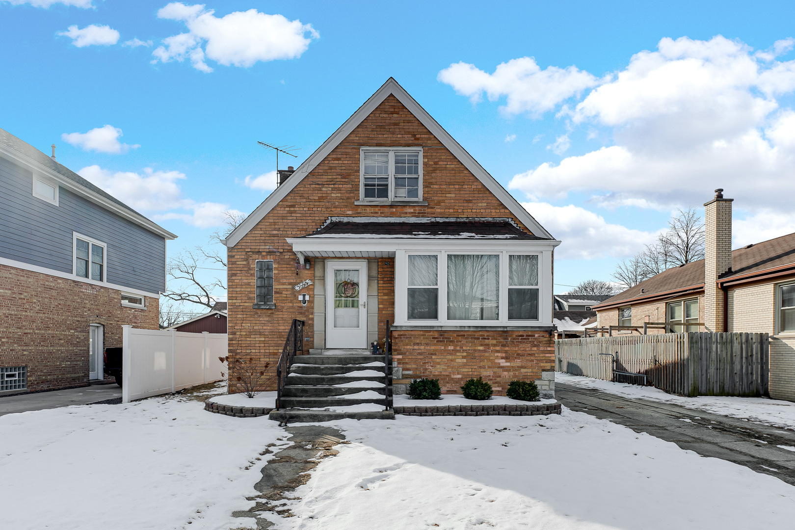 3653 W 107th Street, Chicago, IL 60655