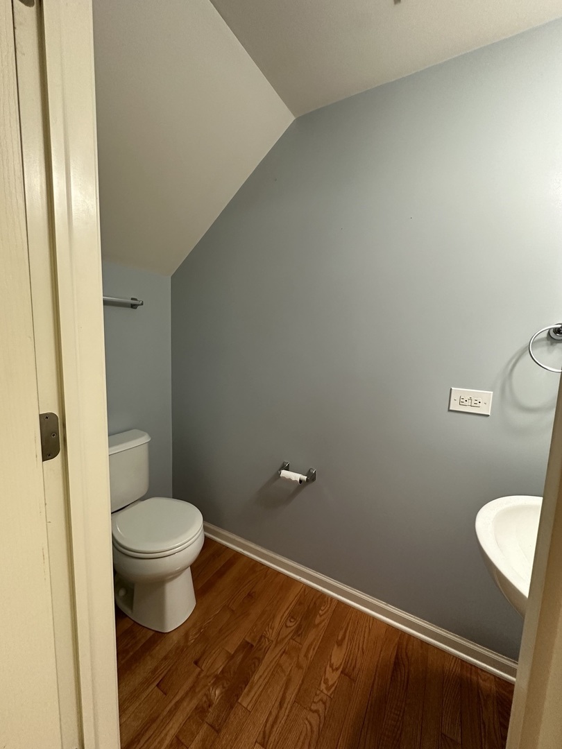 2462 Emily Lane, Elgin, IL 60124