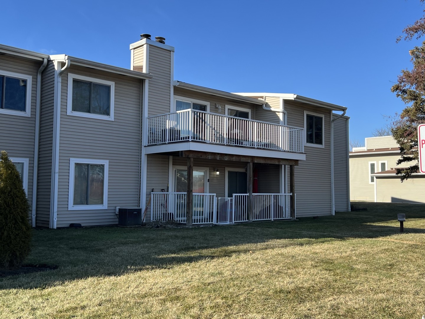 2254 N Baldwin Way #7B, Palatine, IL 60074