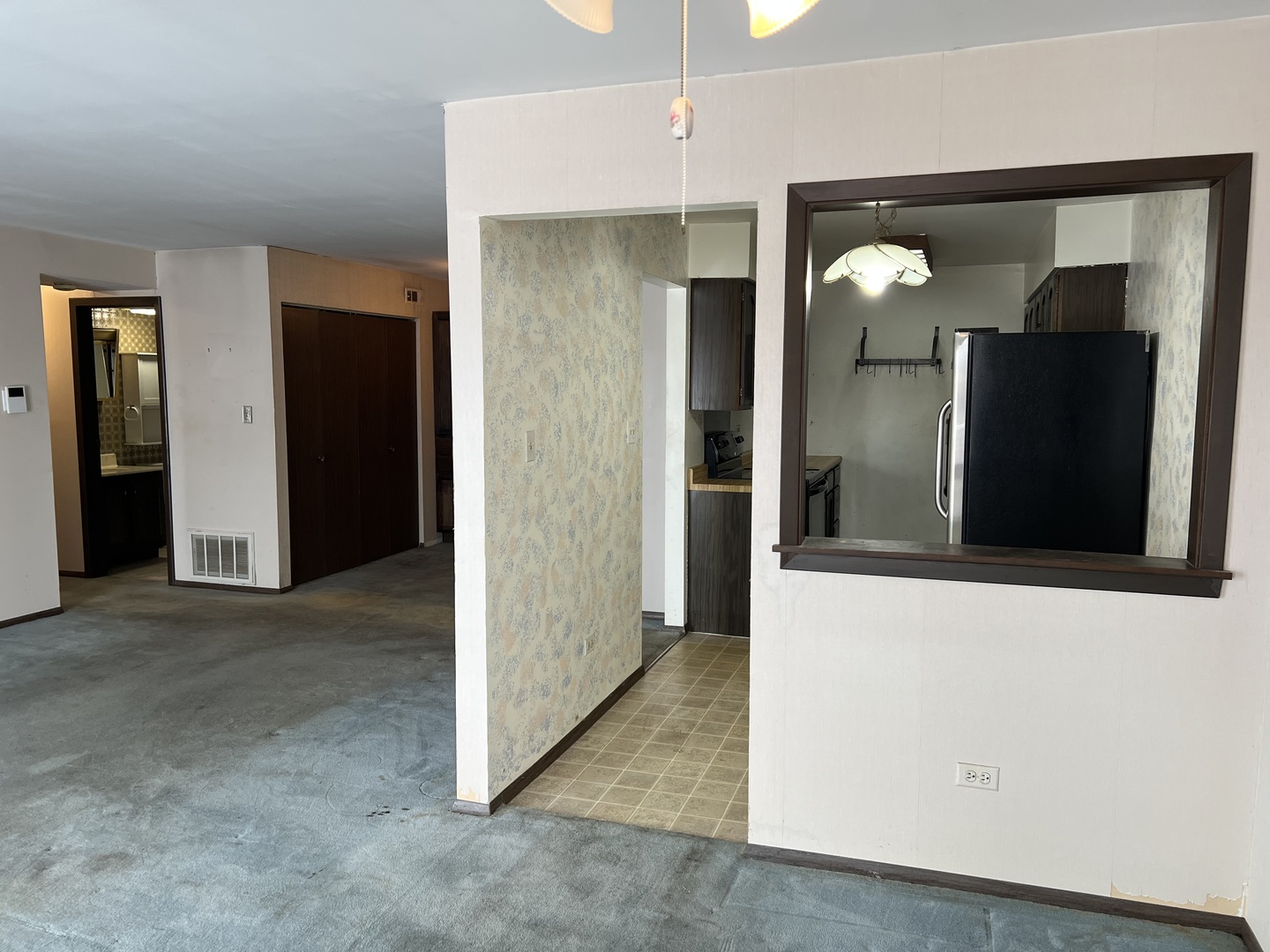 2254 N Baldwin Way #7B, Palatine, IL 60074