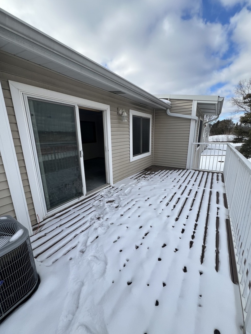 2254 N Baldwin Way #7B, Palatine, IL 60074