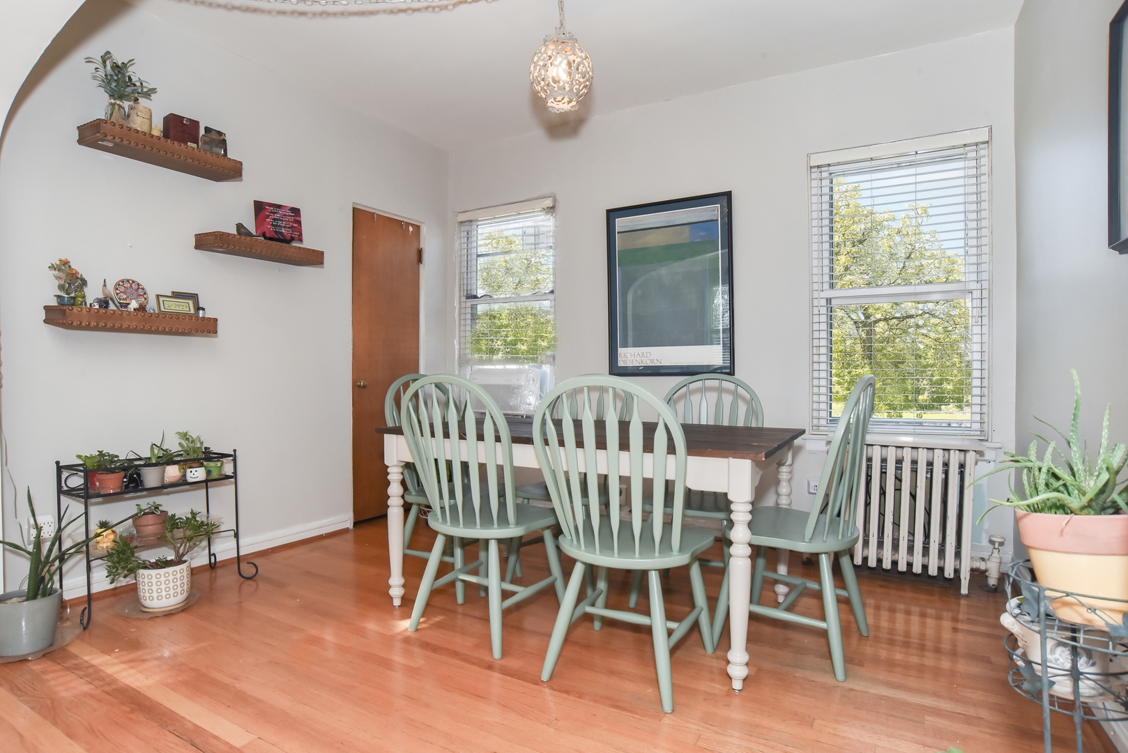 3901 Custer Avenue, Lyons, IL 60534