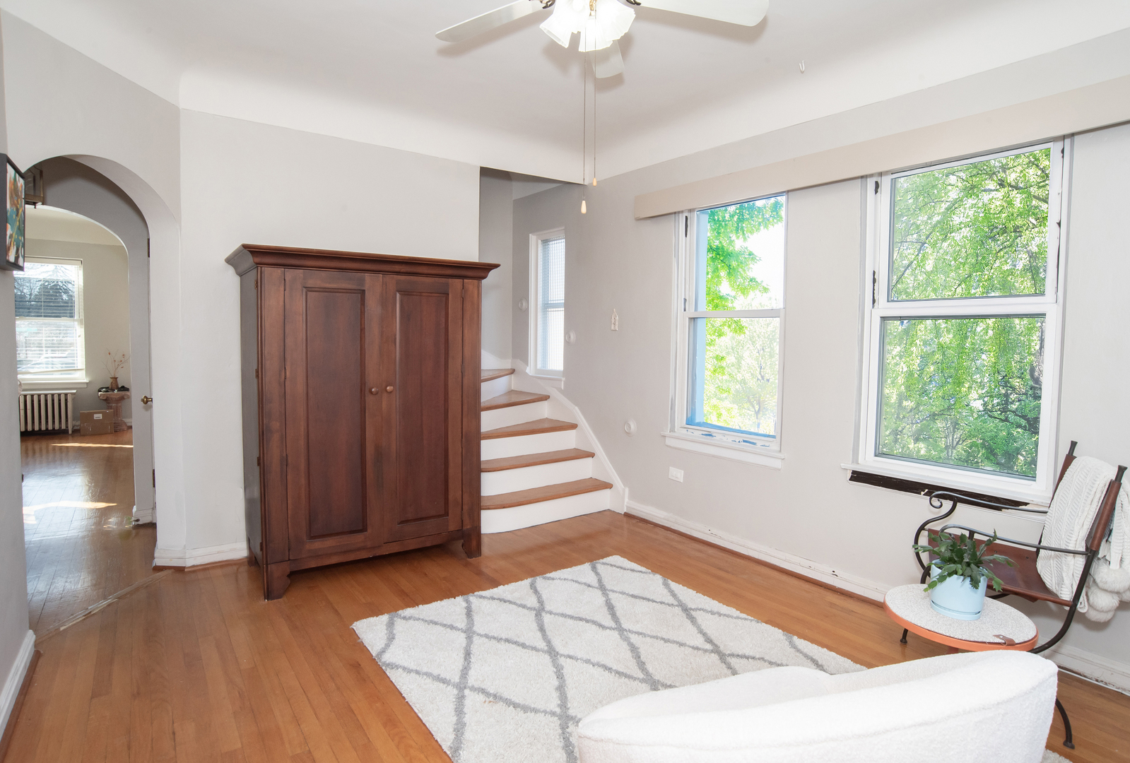 3901 Custer Avenue, Lyons, IL 60534