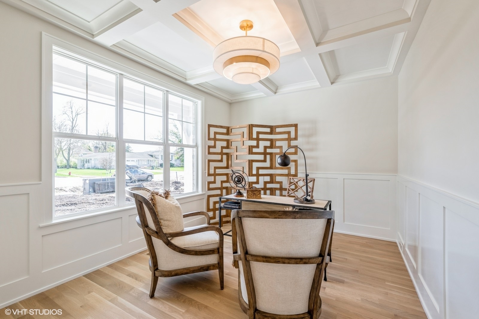 Willowbrook, IL 60527