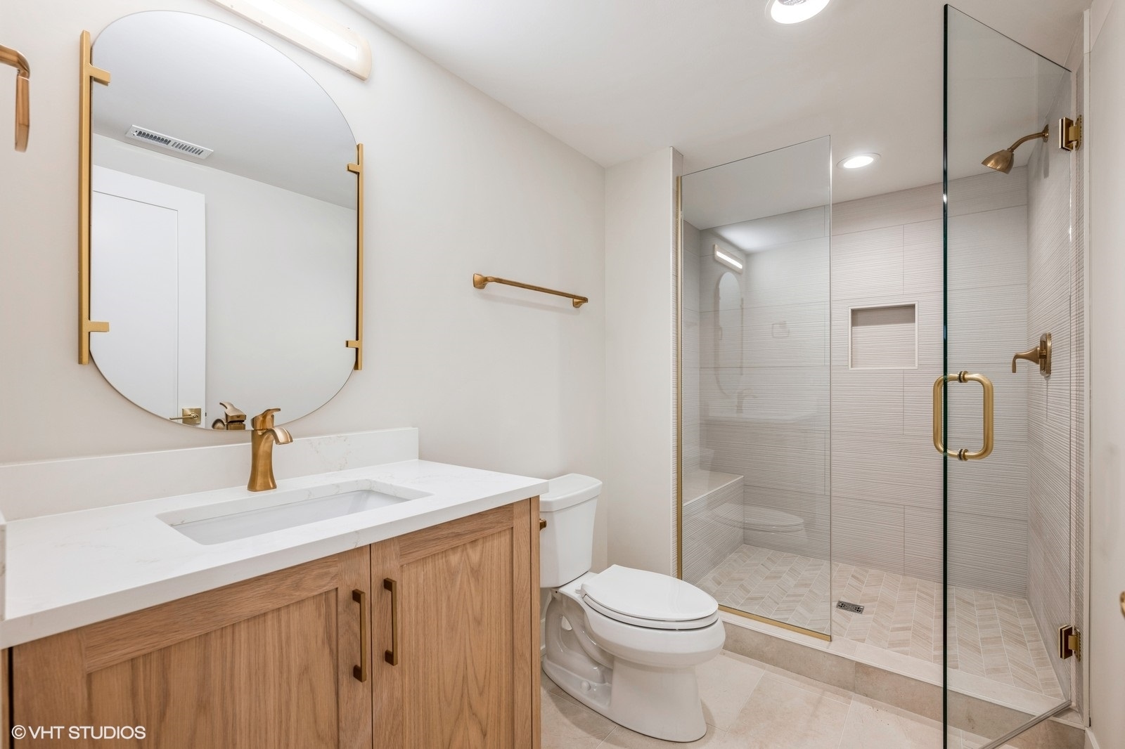 Willowbrook, IL 60527