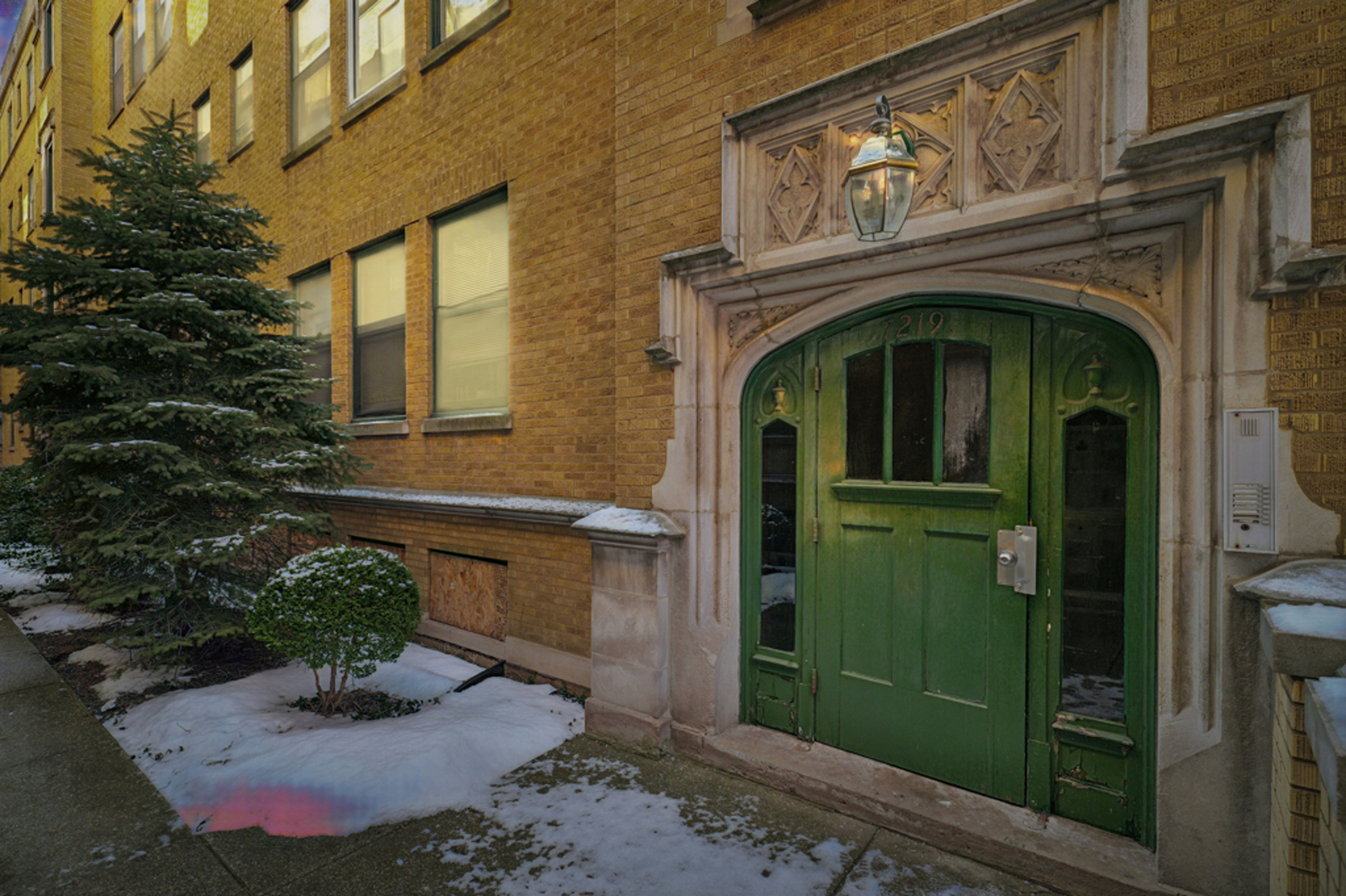 7219 S Yates Boulevard #3A, Chicago, IL 60649