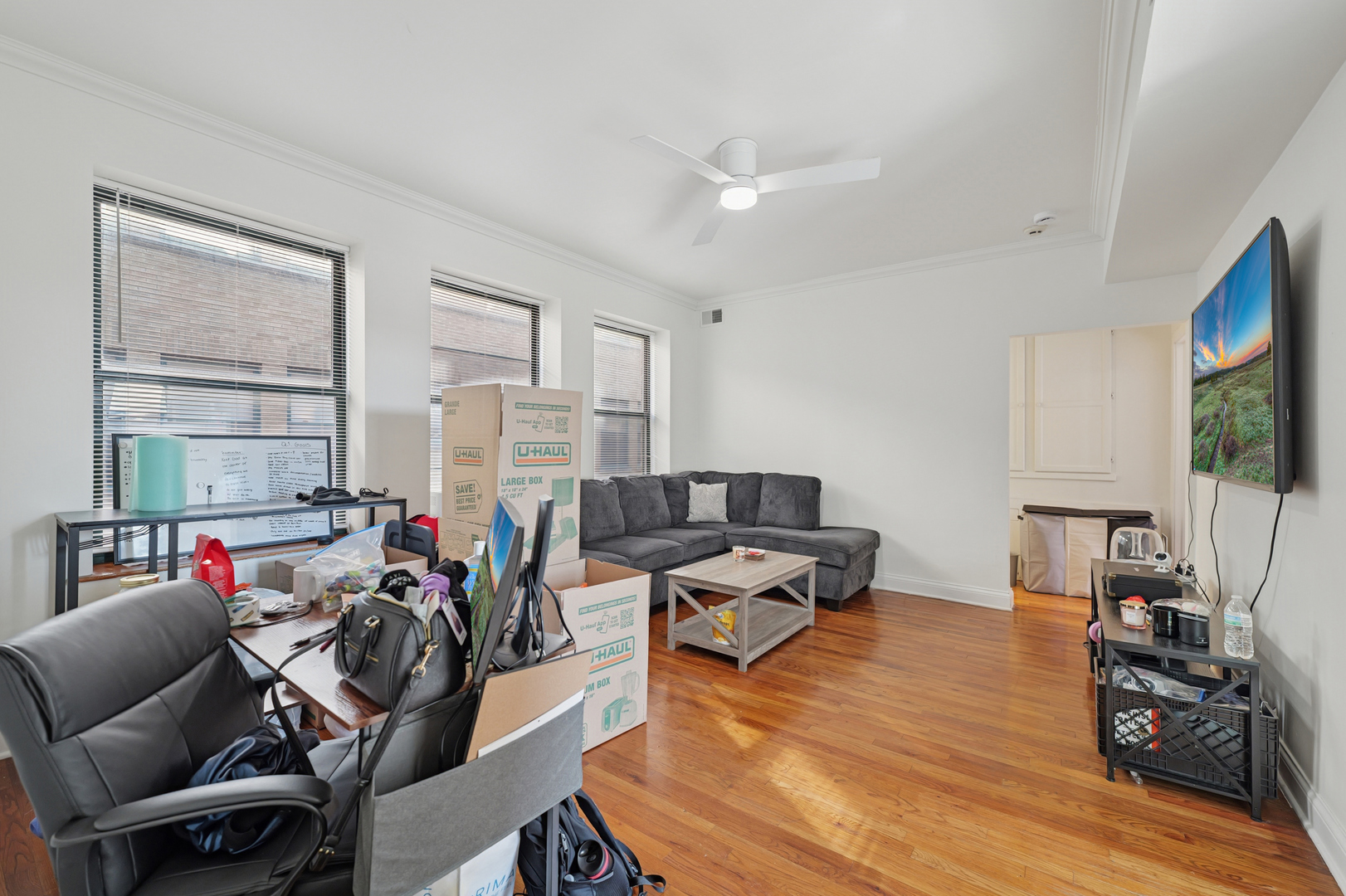 7219 S Yates Boulevard #3A, Chicago, IL 60649