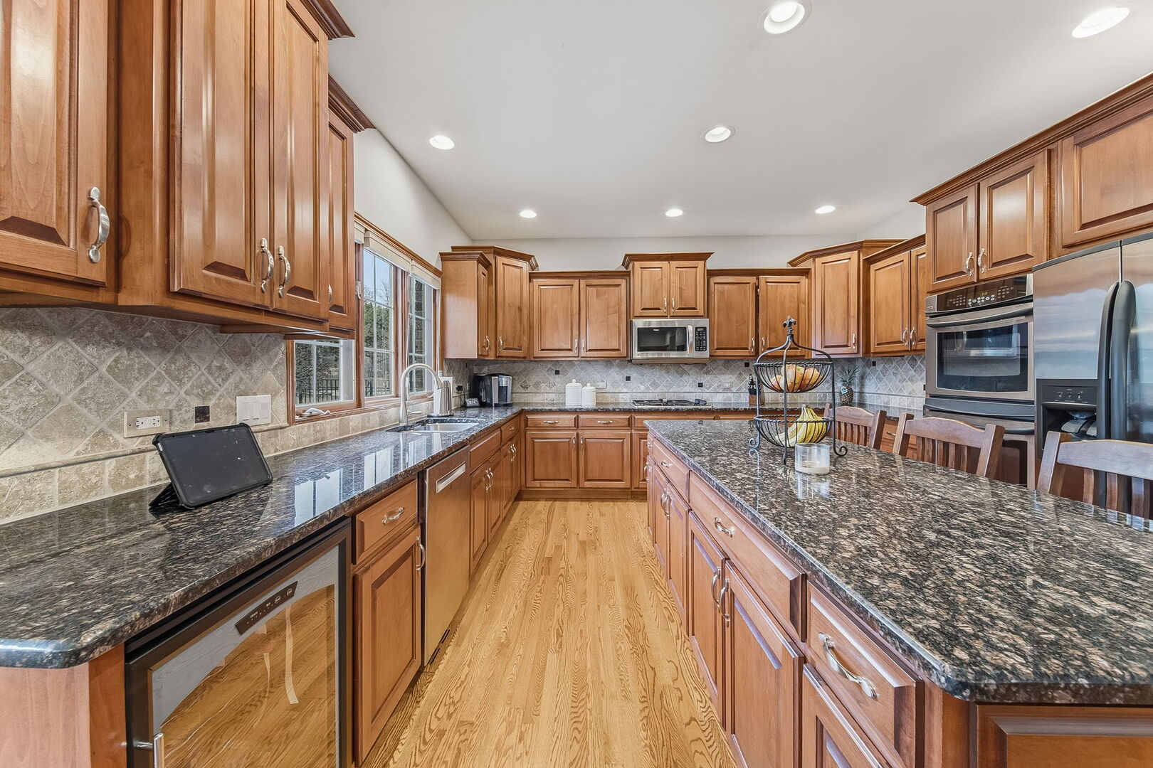 16039 S RIDGEWOOD Drive, Homer Glen, IL 60491