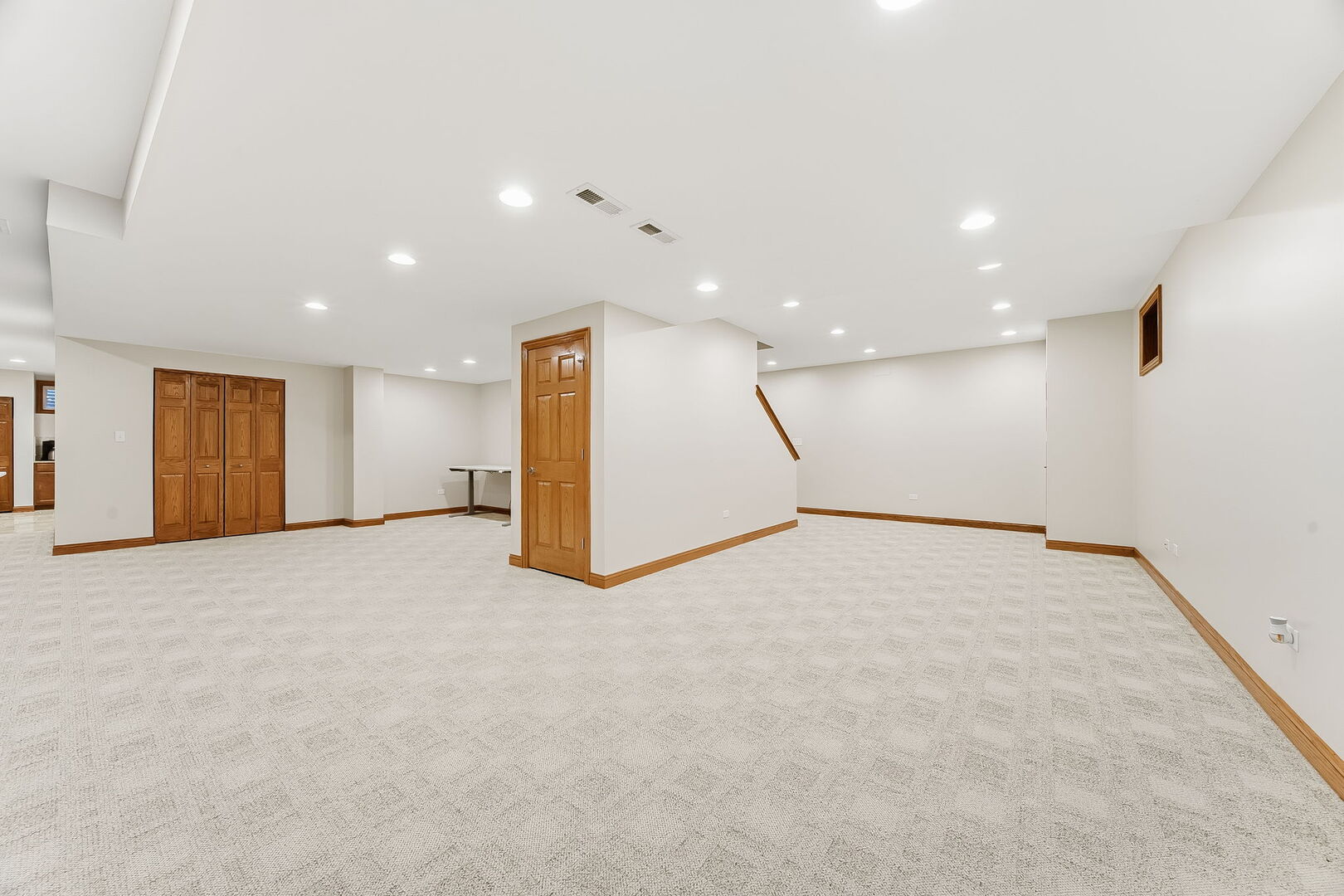 16039 S RIDGEWOOD Drive, Homer Glen, IL 60491