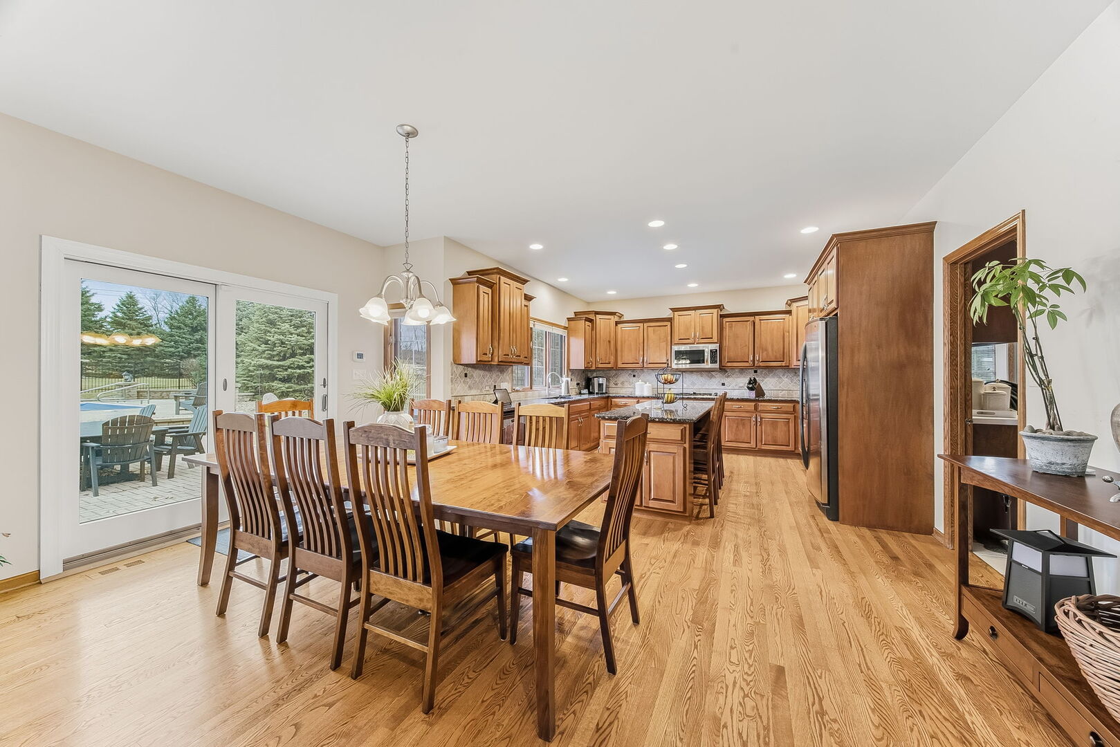 16039 S RIDGEWOOD Drive, Homer Glen, IL 60491