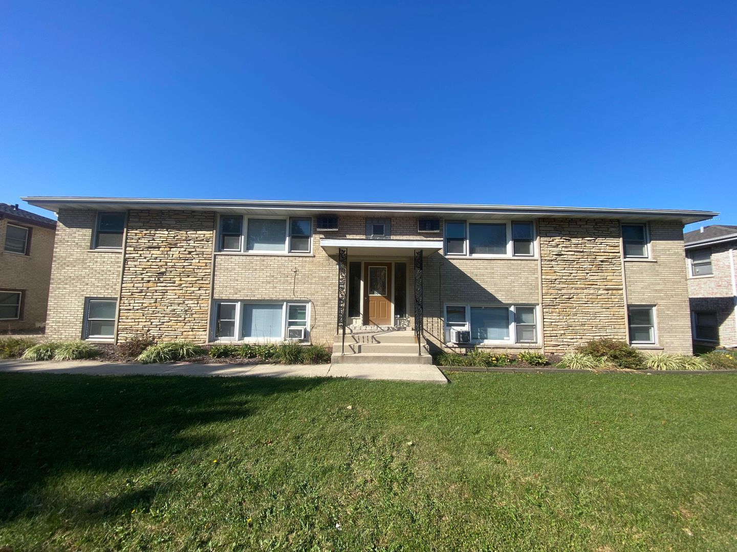 509 Kungs Way, Joliet, IL 60435