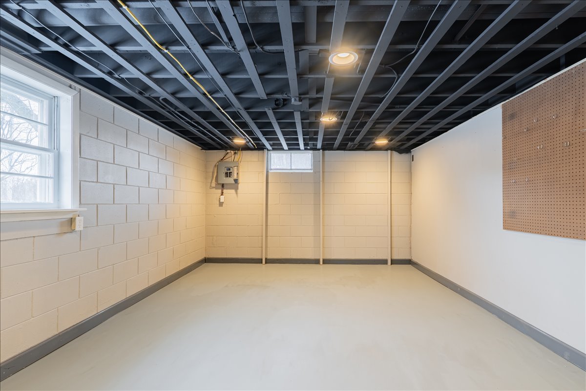 202 Tanner Street, Bloomington, IL 61701