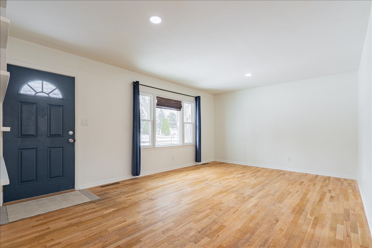 202 Tanner Street, Bloomington, IL 61701