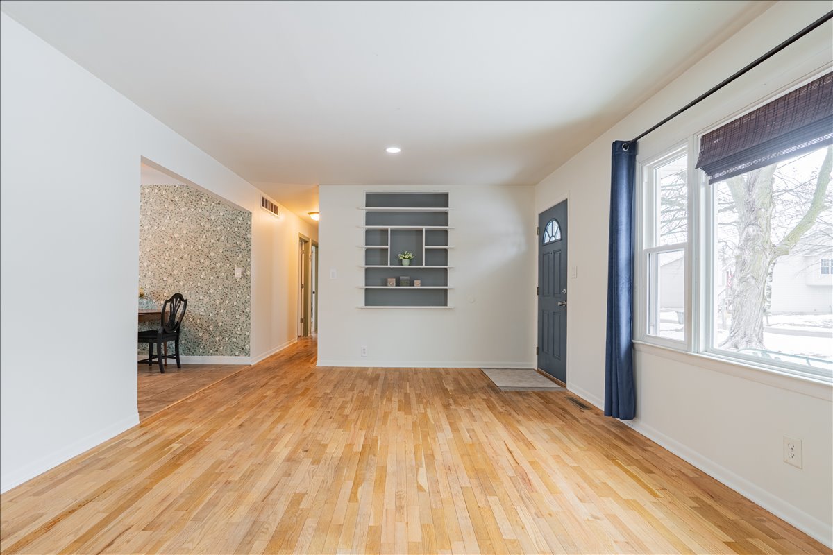 202 Tanner Street, Bloomington, IL 61701