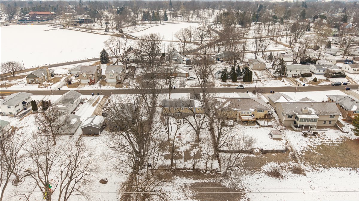 202 Tanner Street, Bloomington, IL 61701