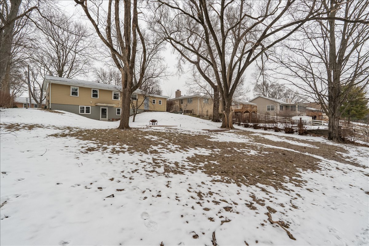 202 Tanner Street, Bloomington, IL 61701