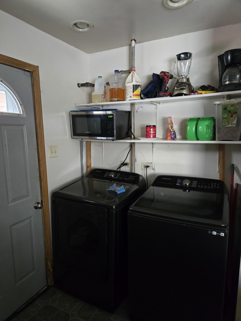 1394 Forest Place, Calumet City, IL 60409