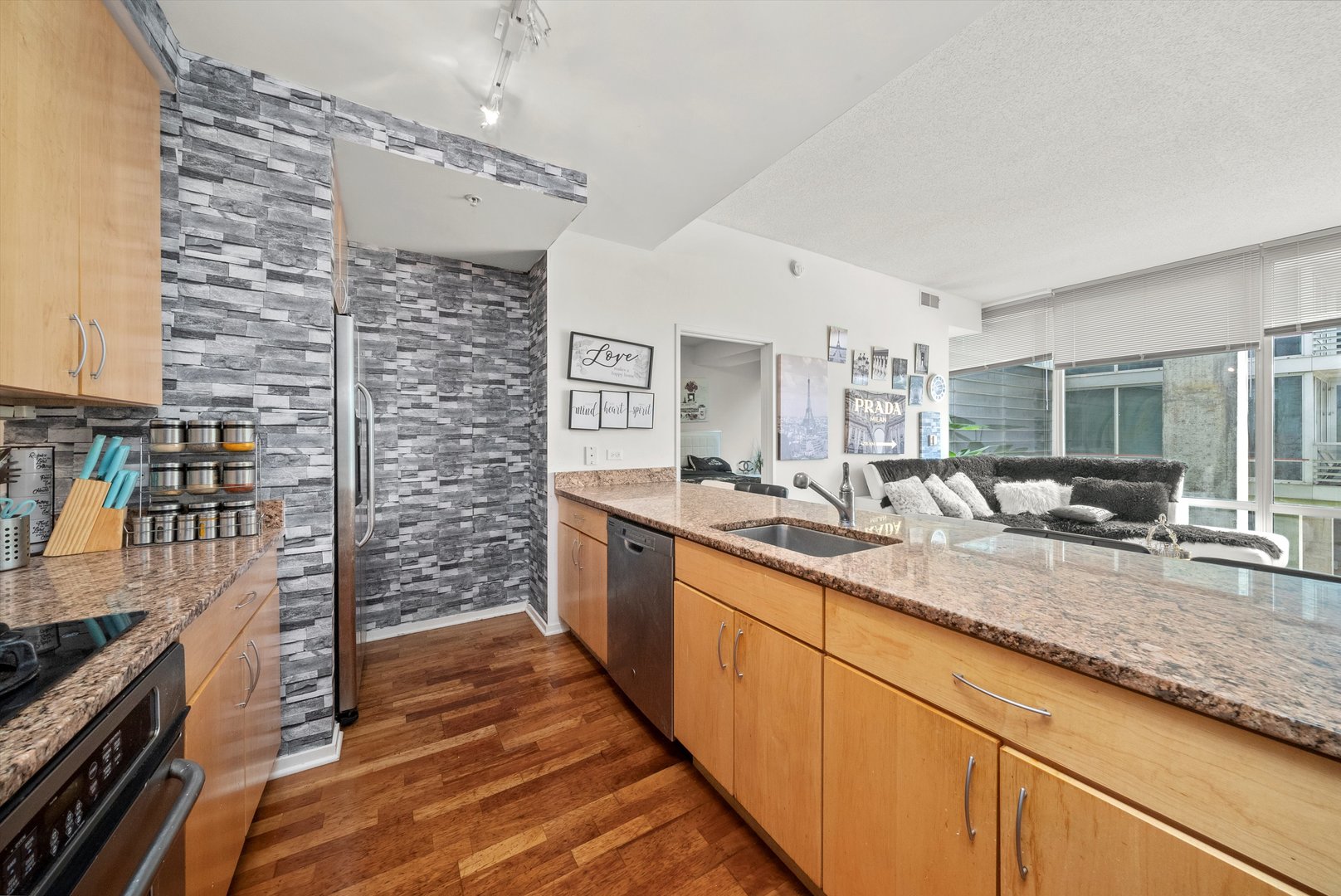 9725 Woods Drive #309, Skokie, IL 60077