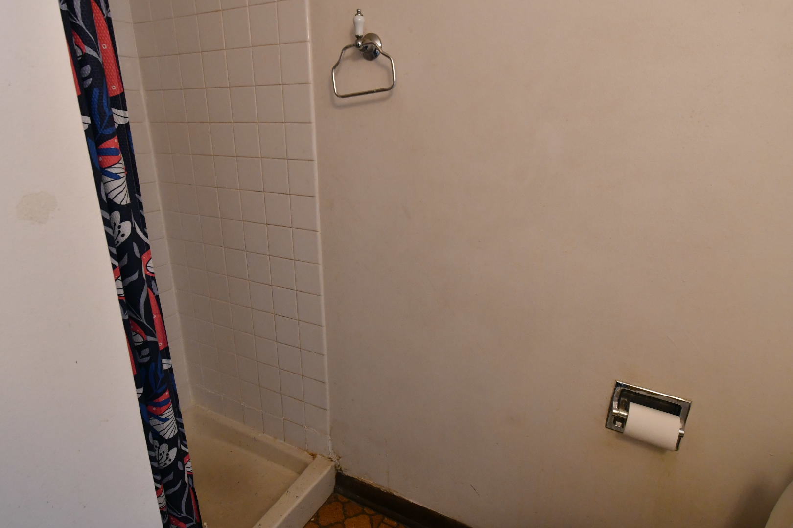 17032 Cregier Avenue, South Holland, IL 60473