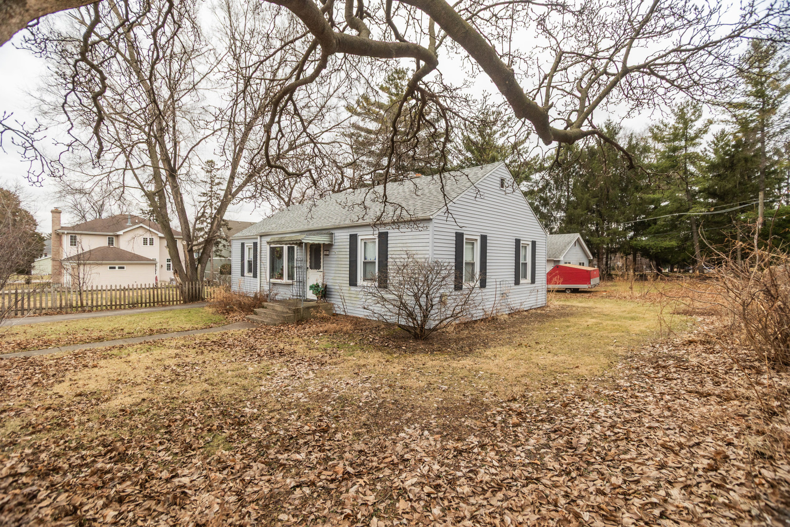 105 Traube Avenue, Downers Grove, IL 60515