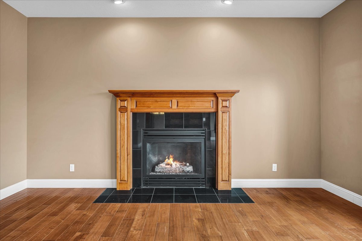 2315 Knollbrook Way, Bloomington, IL 61705