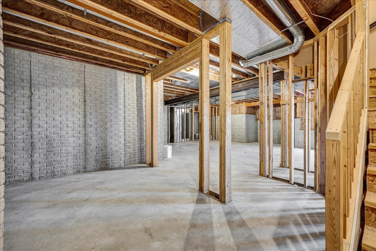 2315 Knollbrook Way, Bloomington, IL 61705