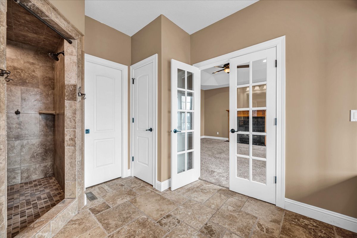 2315 Knollbrook Way, Bloomington, IL 61705