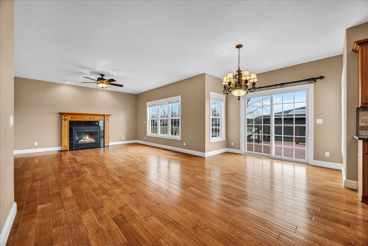 2315 Knollbrook Way, Bloomington, IL 61705