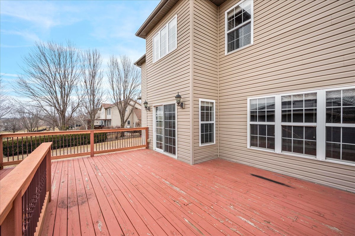 2315 Knollbrook Way, Bloomington, IL 61705