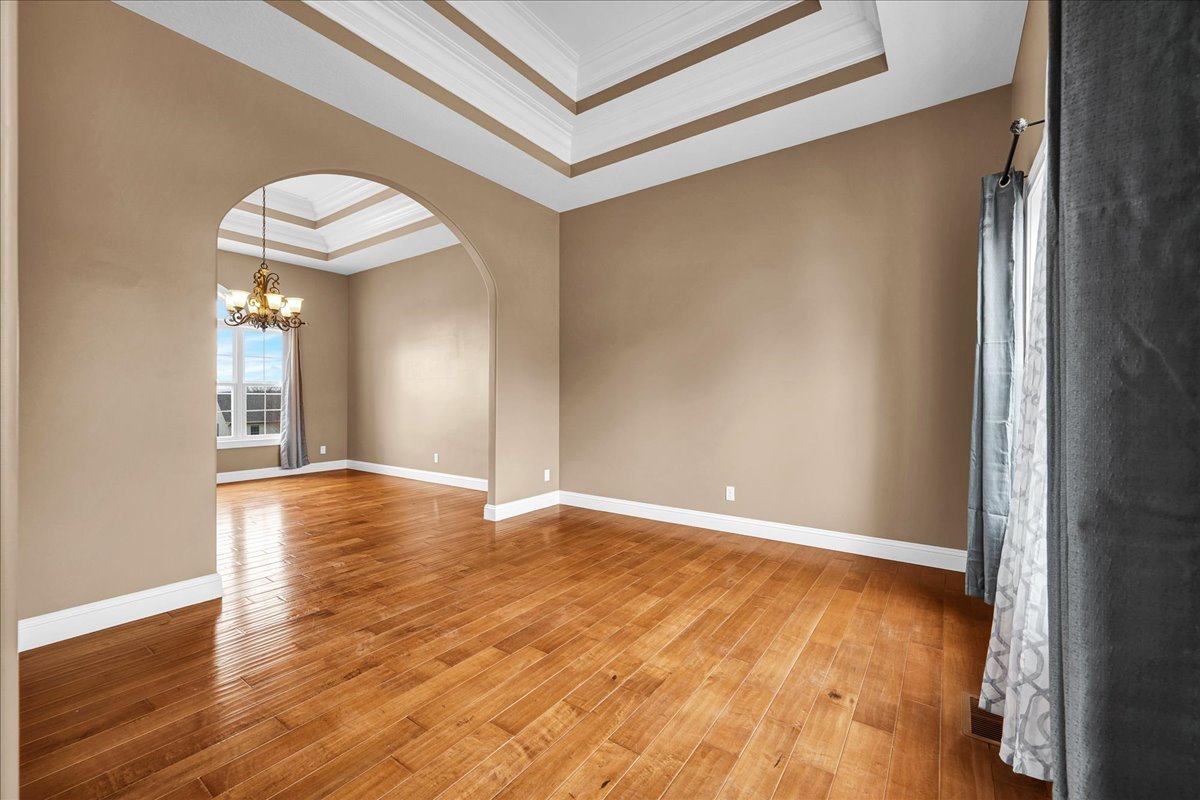 2315 Knollbrook Way, Bloomington, IL 61705