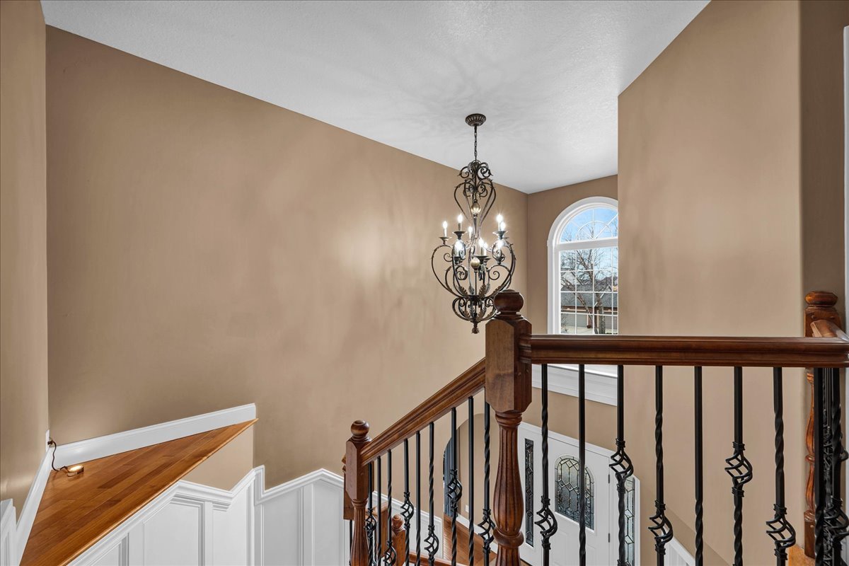 2315 Knollbrook Way, Bloomington, IL 61705