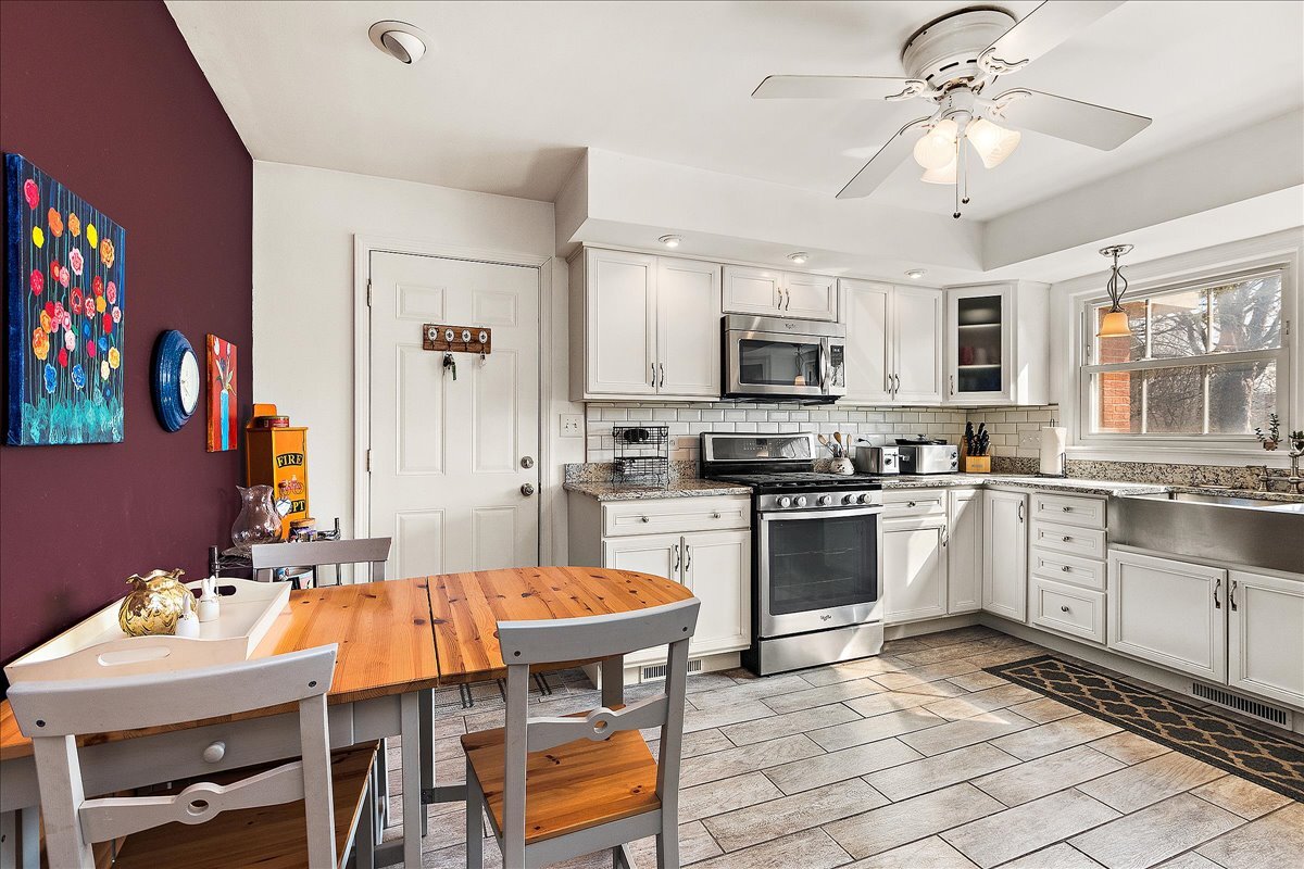 809 Elm Street, Flossmoor, IL 60422