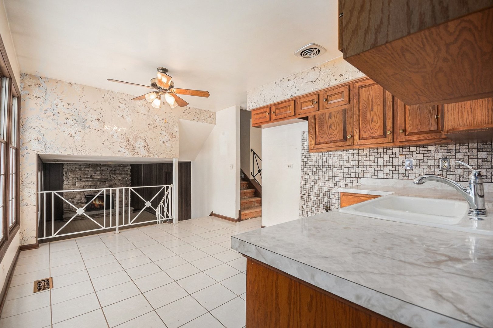 812 Lehigh Lane, Buffalo Grove, IL 60089