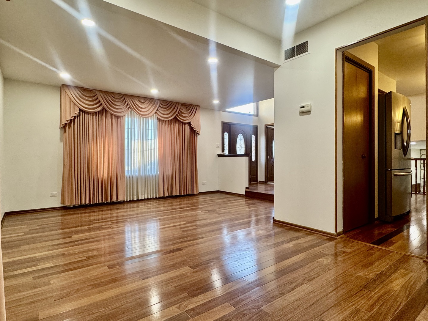 8548 Bethany Lane, Tinley Park, IL 60487