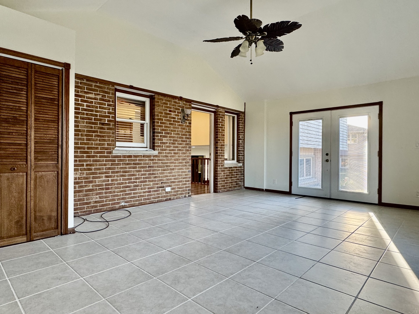 8548 Bethany Lane, Tinley Park, IL 60487