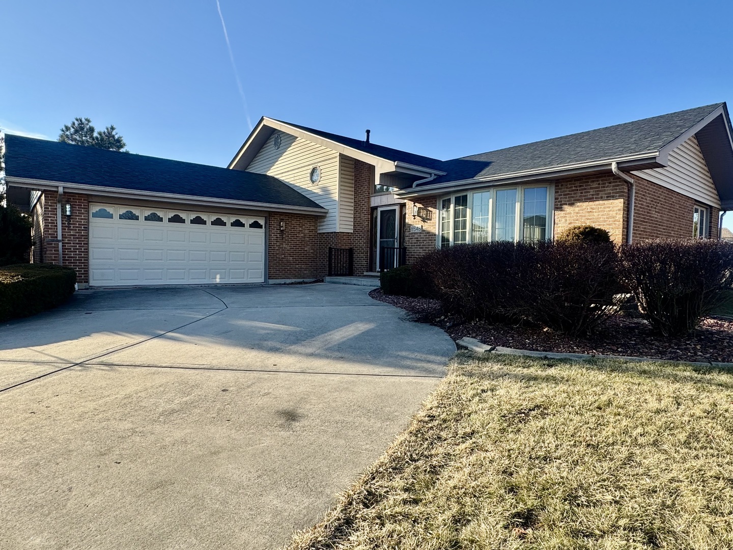 8548 Bethany Lane, Tinley Park, IL 60487