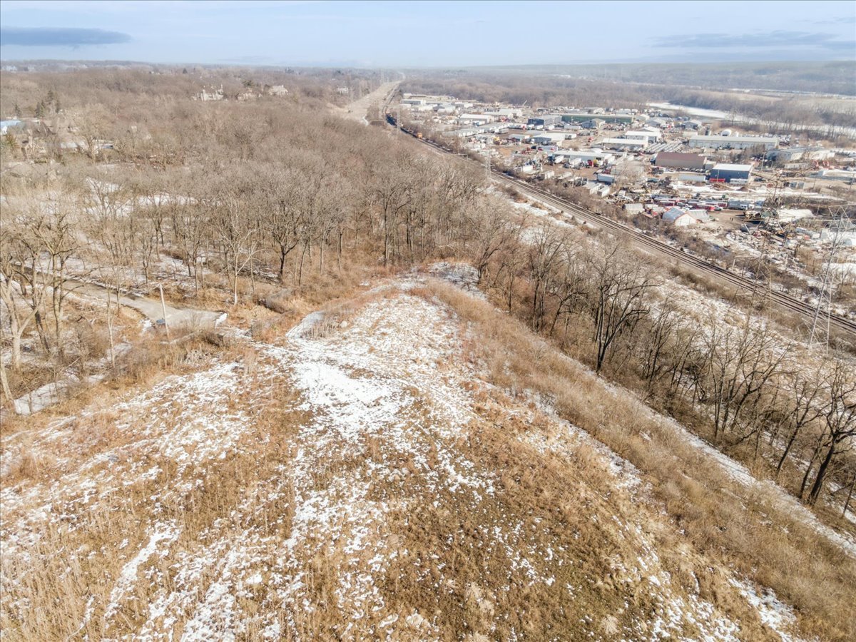 16W415 99th Street, Burr Ridge, IL 60527