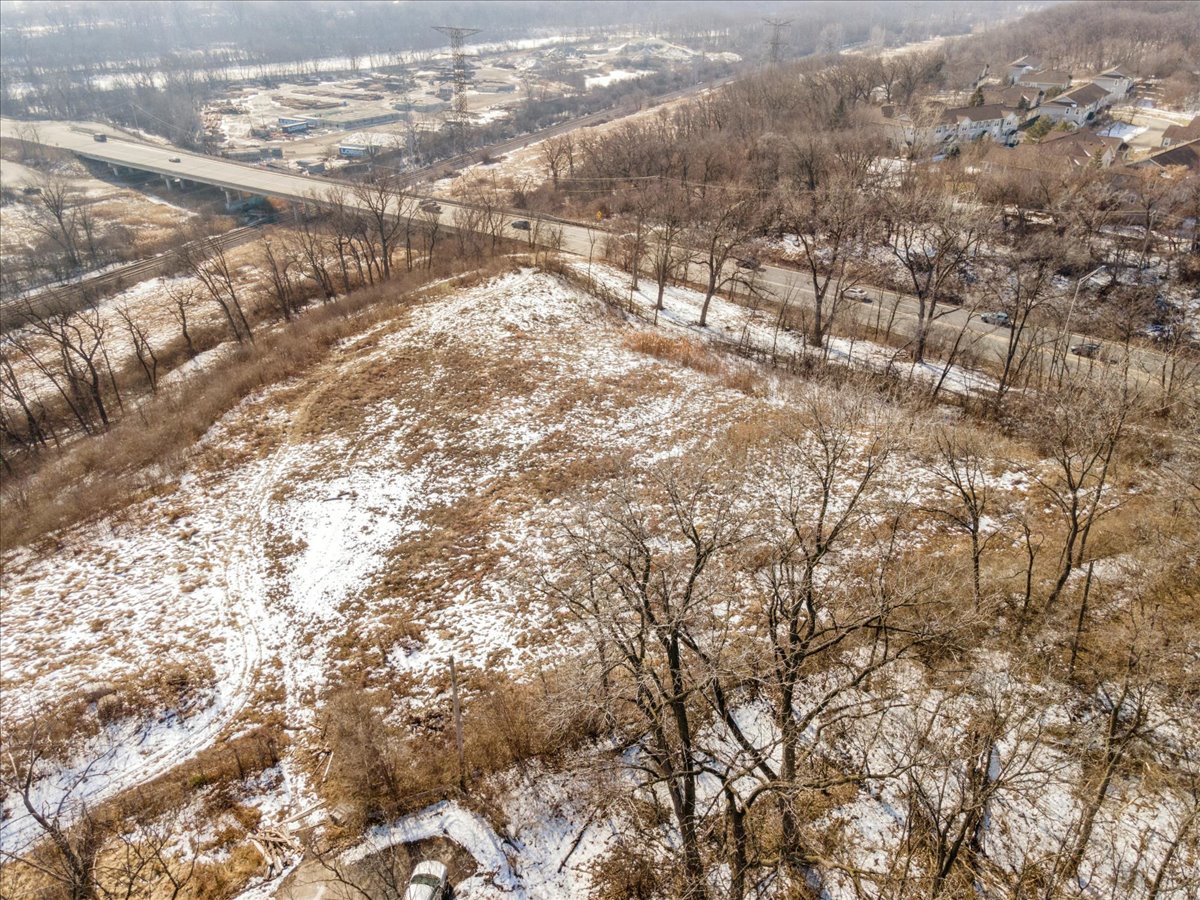 16W415 99th Street, Burr Ridge, IL 60527