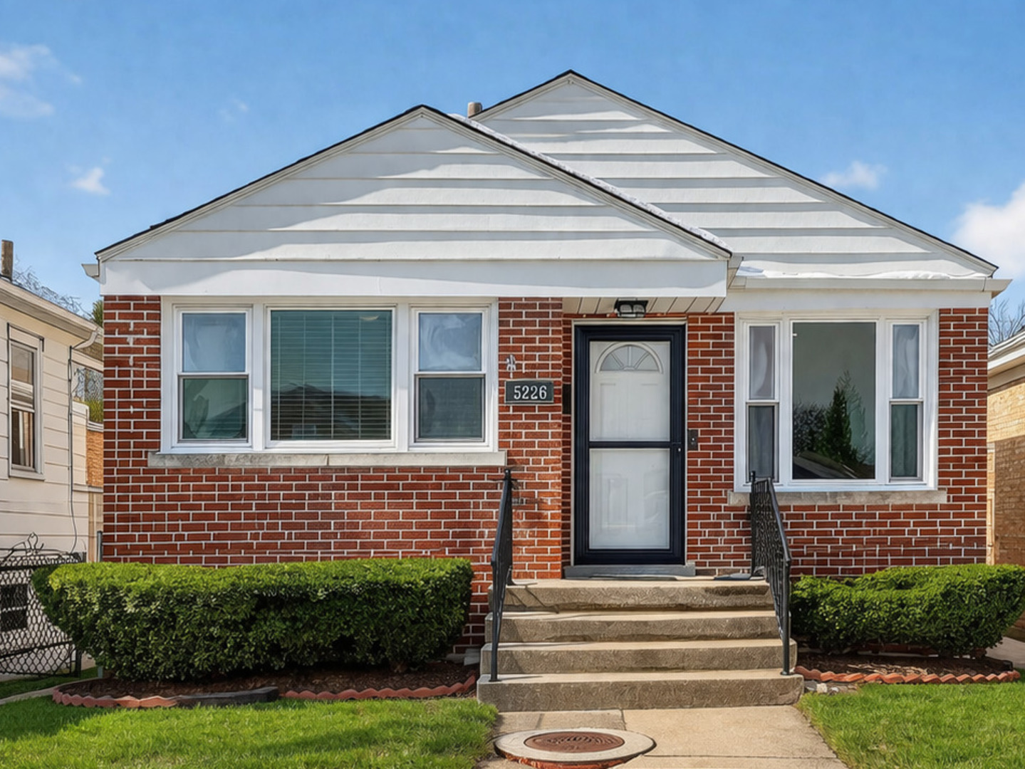5226 N Moody Avenue, Chicago, IL 60630