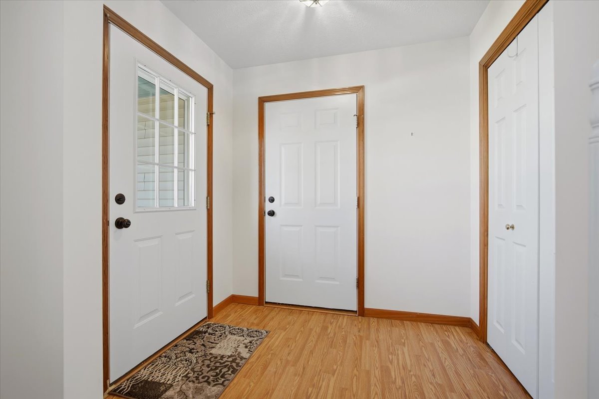 3715 Wine Way, Bloomington, IL 61704