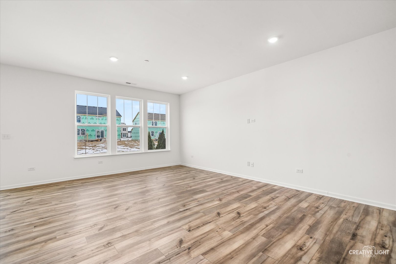 142 Henderson Street #142, Oswego, IL 60543