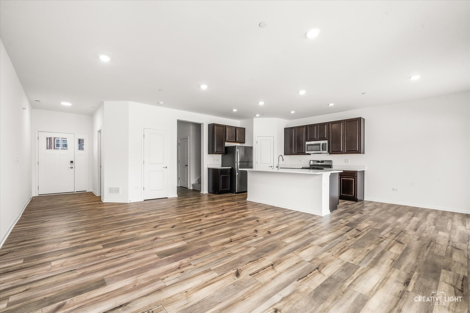 142 Henderson Street #142, Oswego, IL 60543