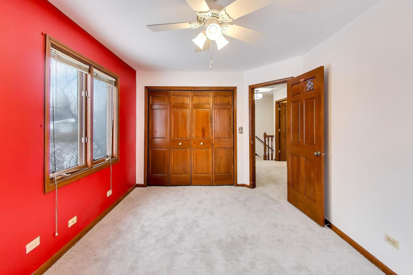 1111 Samstag Court, Naperville, IL 60563