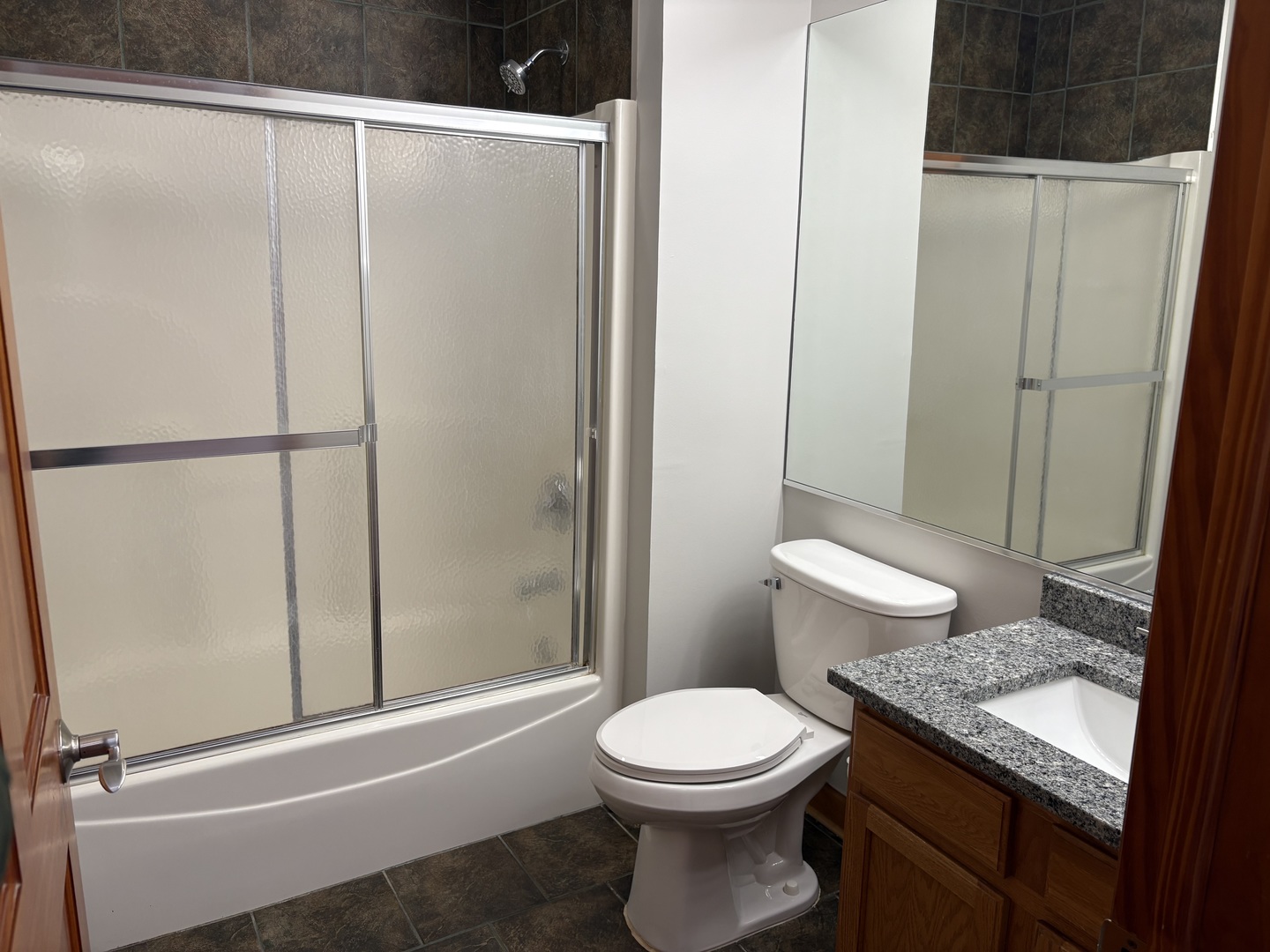 16649 Oak Park Avenue #205, Tinley Park, IL 60477