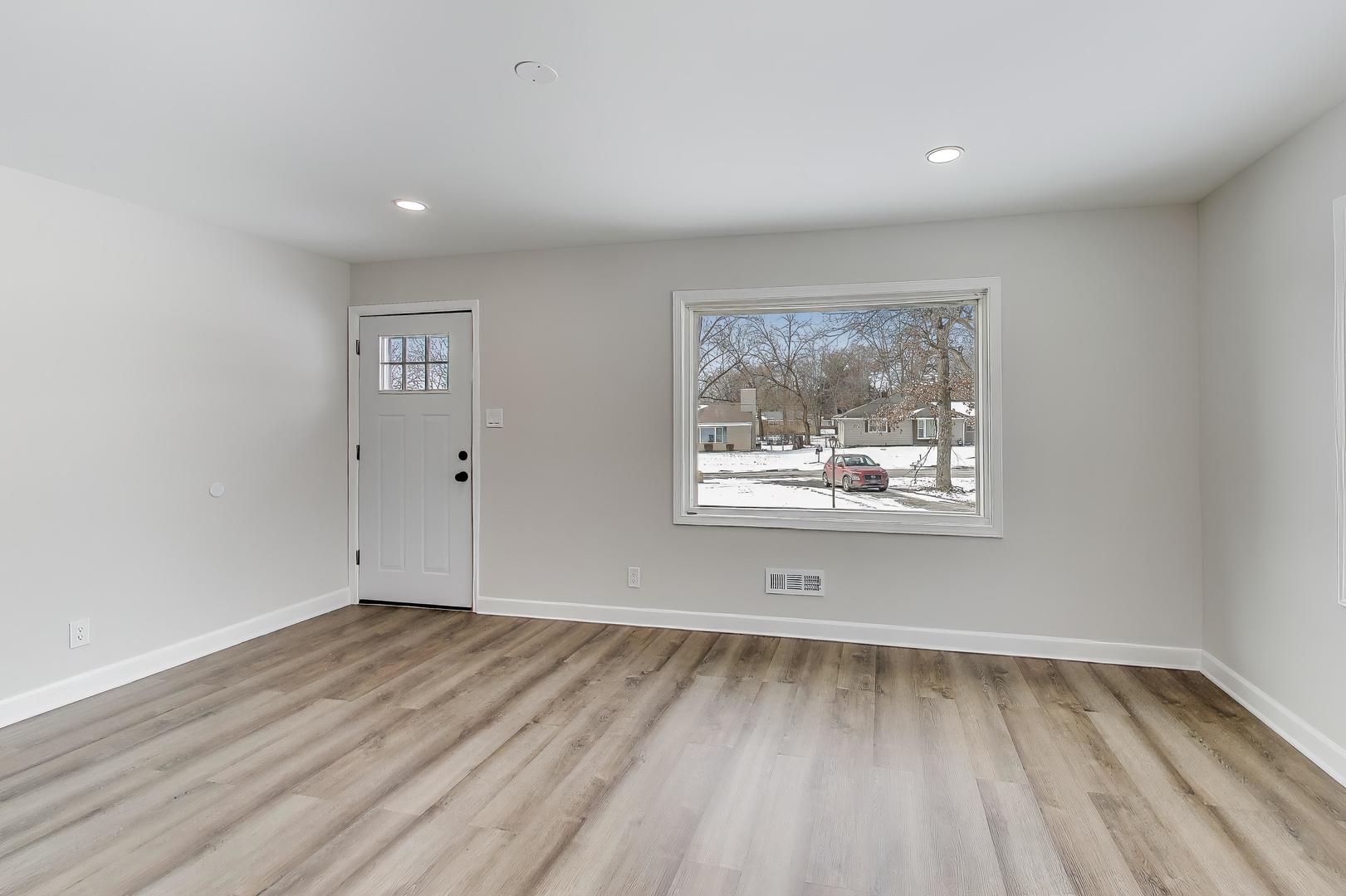 4177 Oak Lane, Gary, IN 46408