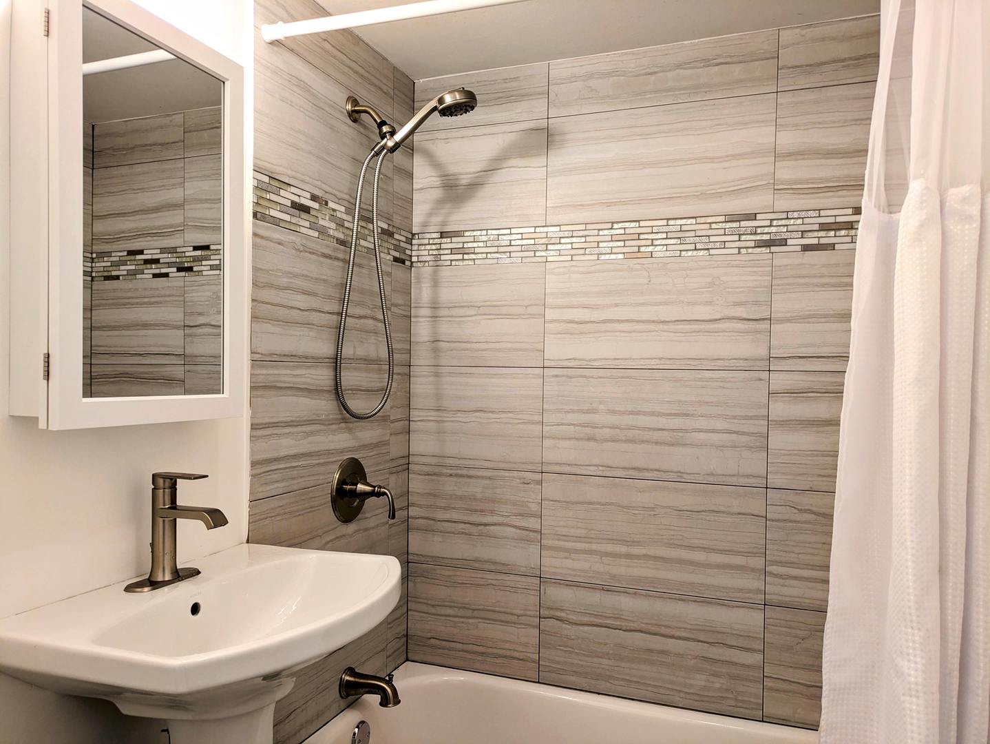 7540 N RIDGE Boulevard #6C, Chicago, IL 60645