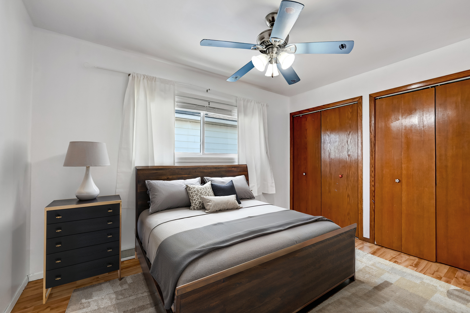 7702 W 66th Street, Bedford Park, IL 60501