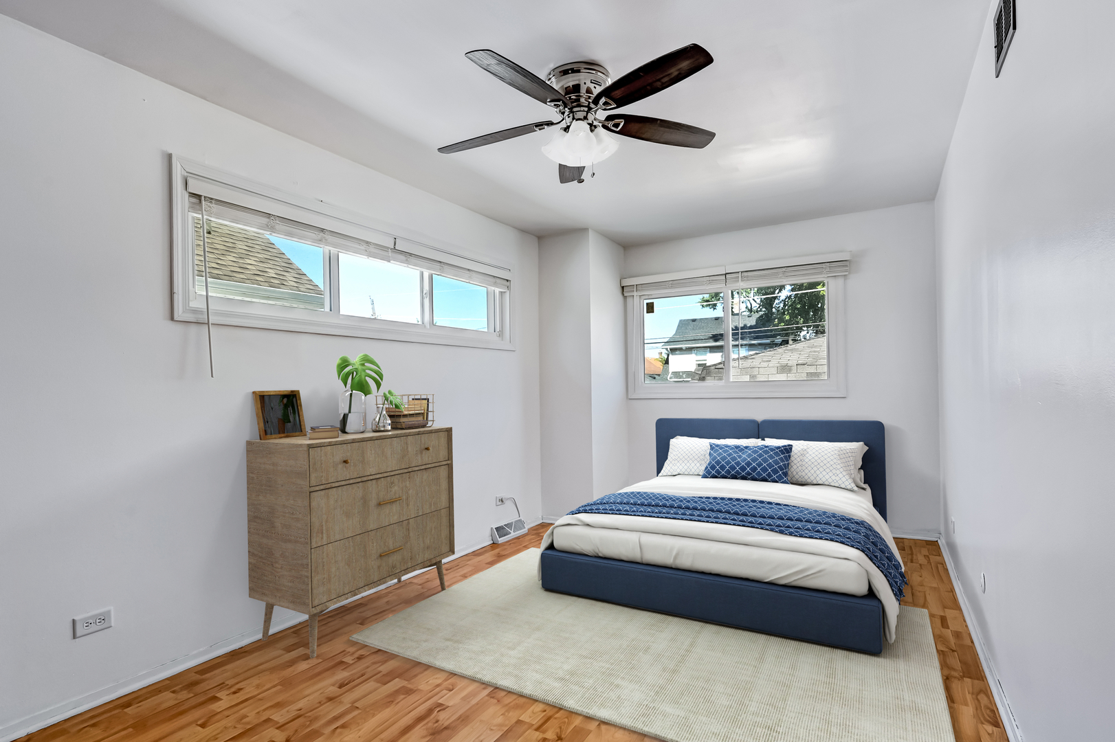 7702 W 66th Street, Bedford Park, IL 60501