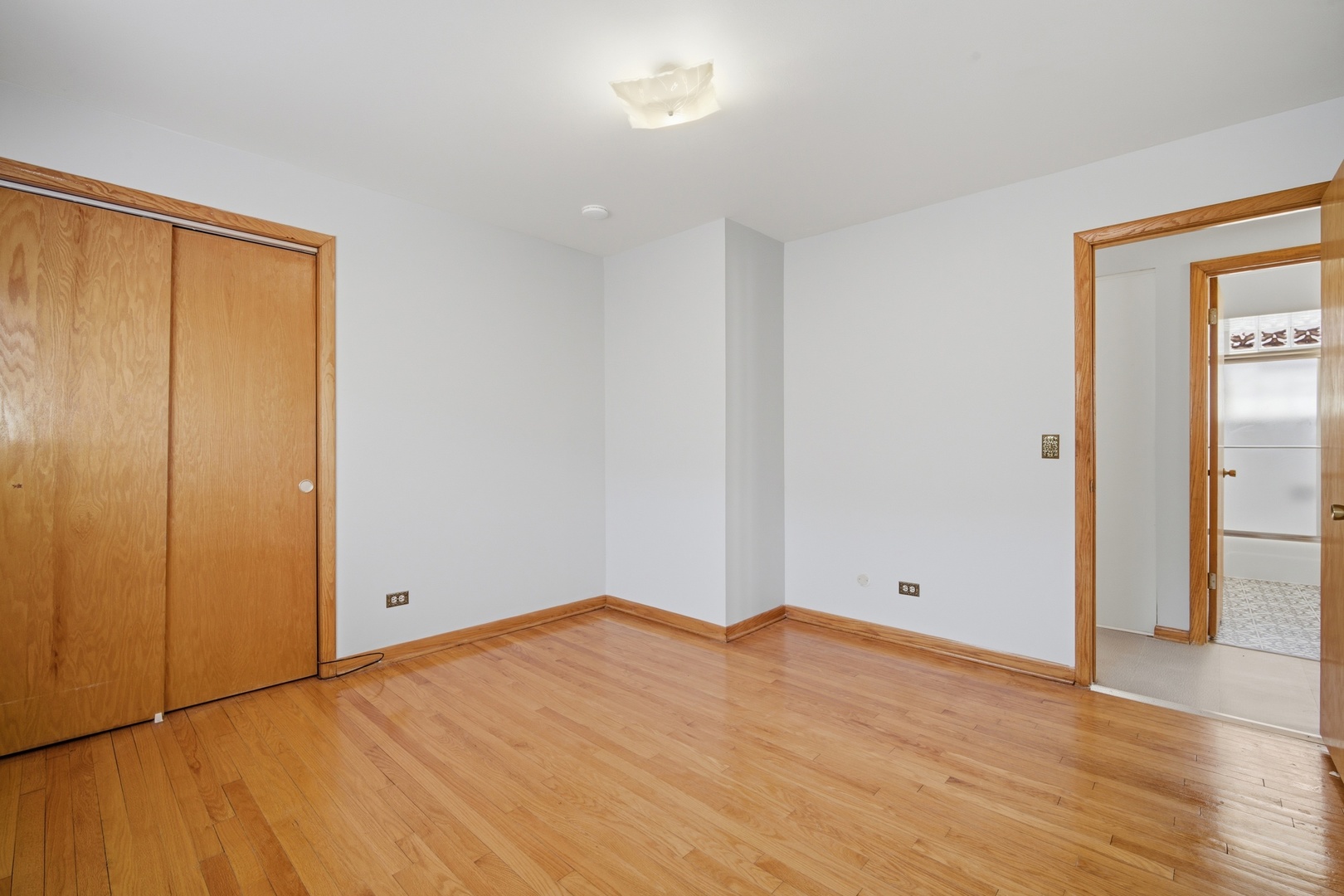 8645 W Summerdale Avenue #3, Chicago, IL 60656